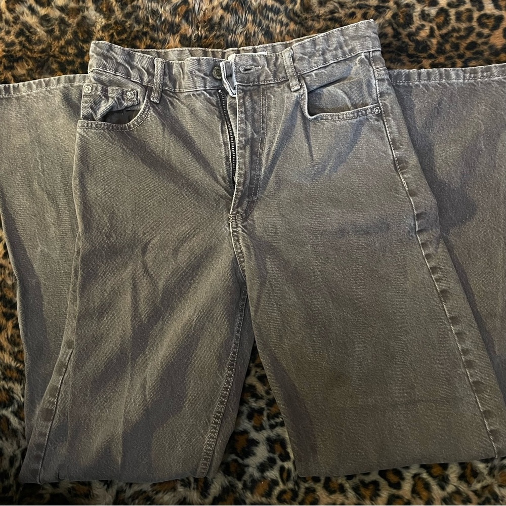 ZARA Gray wash Jeans